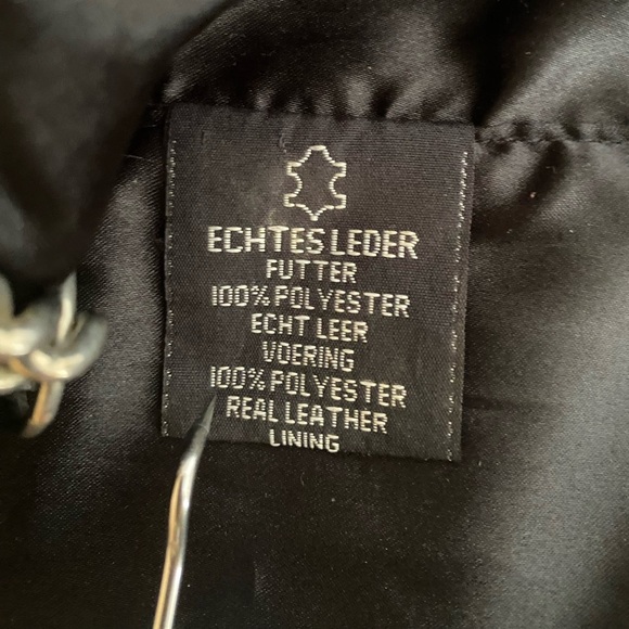 Harley-Davidson Men’s XL Black Leather Vest Pins Patches Motorcycle Biker - Picture 6 of 16